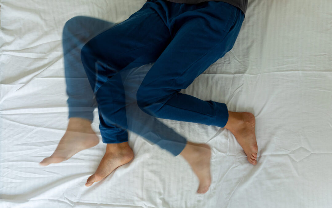 Entendendo as causas, sintomas e tratamentos da Síndrome das Pernas Inquietas (SPI)